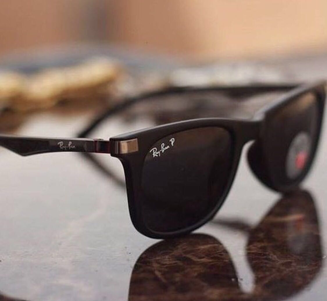 Top Trendy Hot Favorite All Season Special Vintage Ray Ban Fancy Sunglass For Daily Causal Evergreen UV Protected For Unisex.