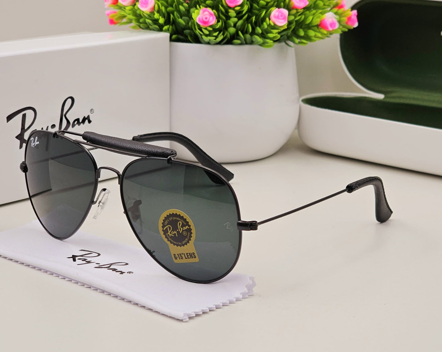 Latest Fancy All Season Special Ray Ban RB Oval Trending Hot Favorite Fashionable Sunglass For Unisex.