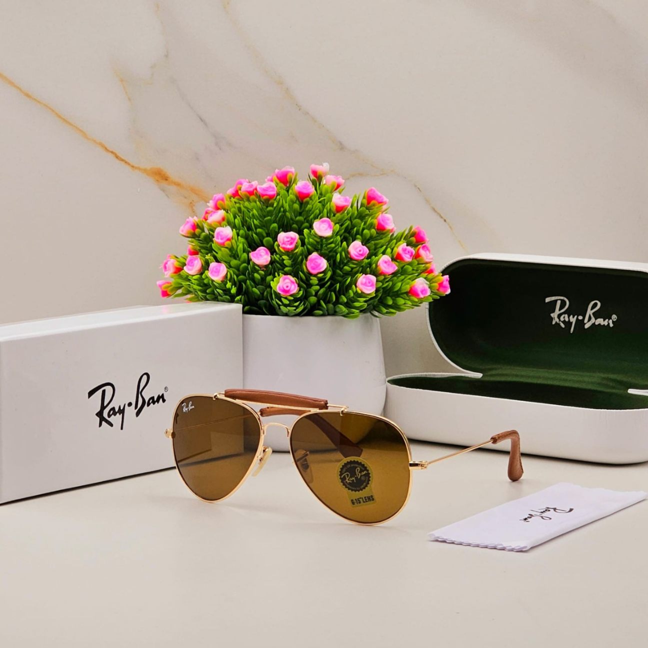 Latest Fancy All Season Special Ray Ban RB Oval Trending Hot Favorite Fashionable Sunglass For Unisex.