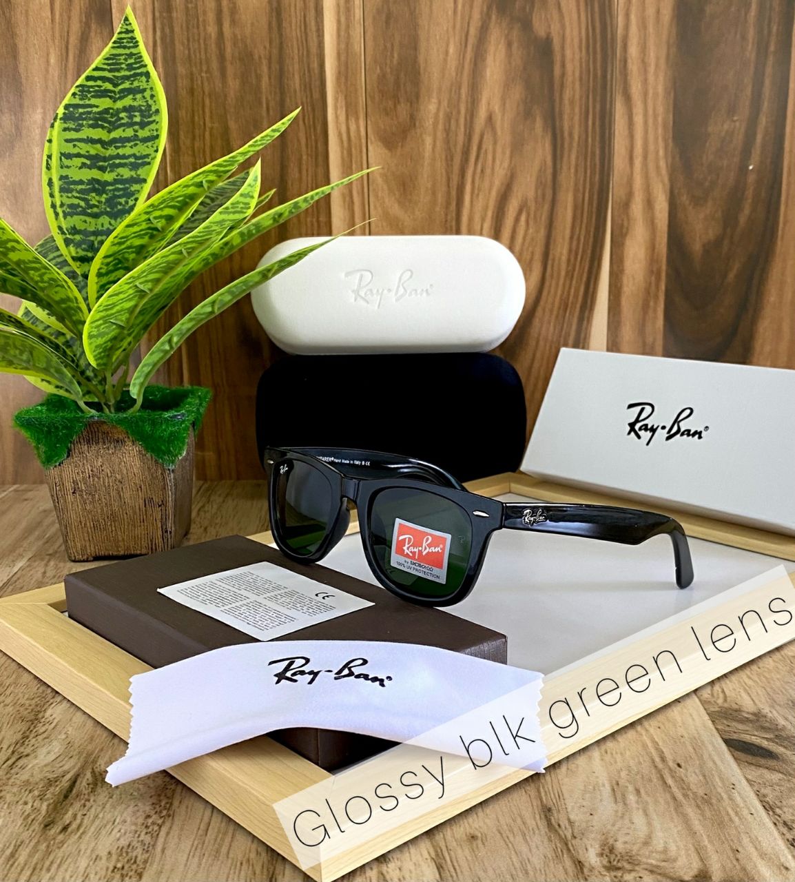 Latest Fancy All Season Special Ray Ban RB Wayfarer Trending Hot Favorite Fashionable Sunglass For Unisex.
