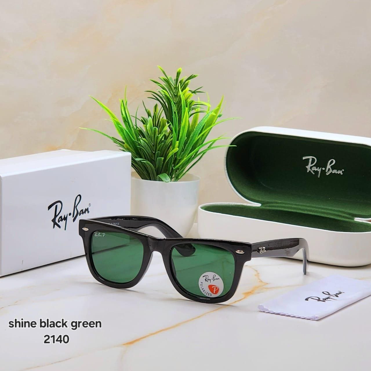 Latest Fancy All Season Special Ray Ban RB Wayfarer Trending Hot Favorite Fashionable Sunglass For Unisex.