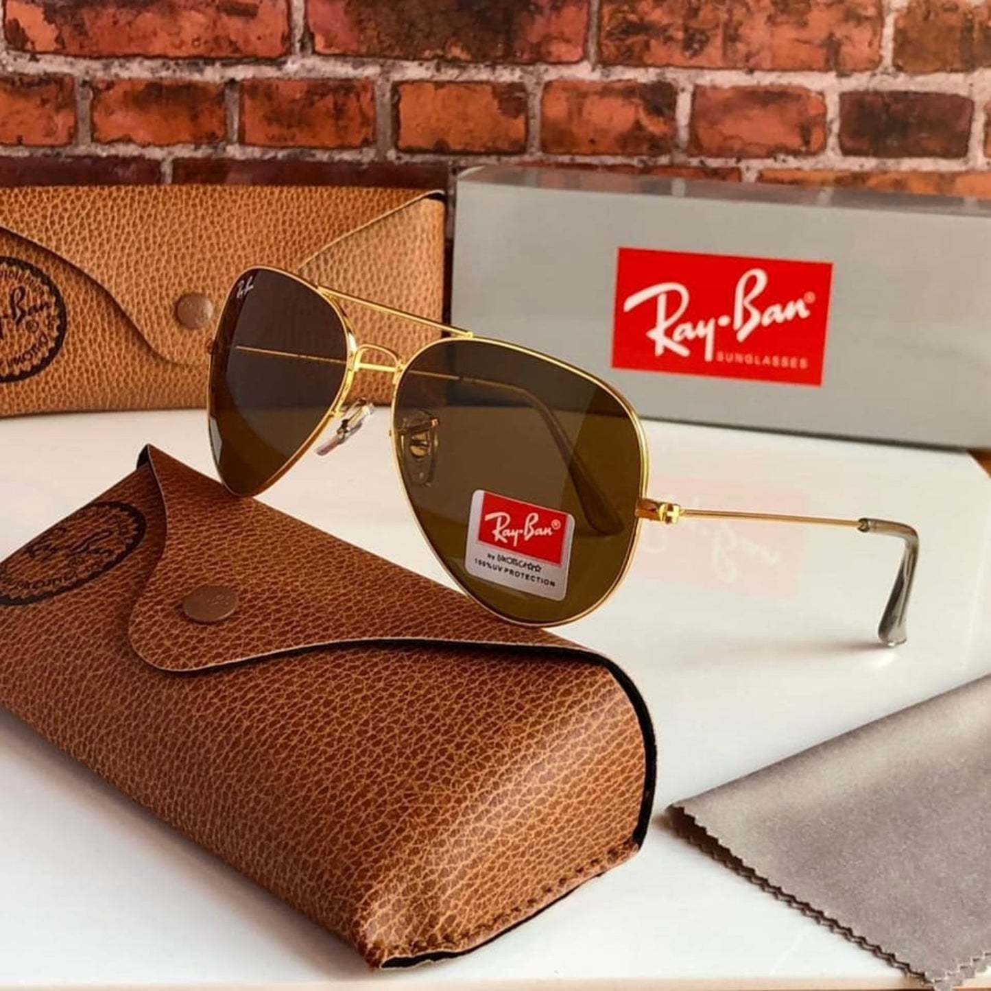 RAY-BAN Brown & Gold 3026 Oval Aviator Metal Trendy Hot Favourite Wintage Sunglass For Unisex.
