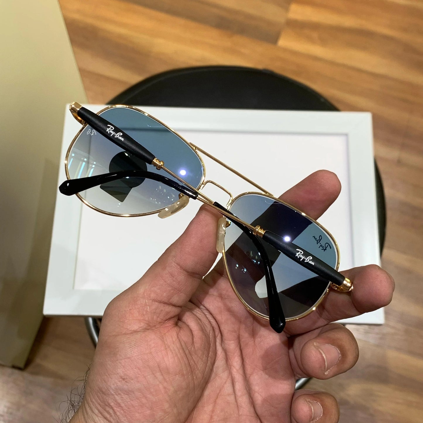 Latest Fancy All Season Special Ray Ban RB Aviator Trending Hot Favorite Fashionable Sunglass For Unisex.