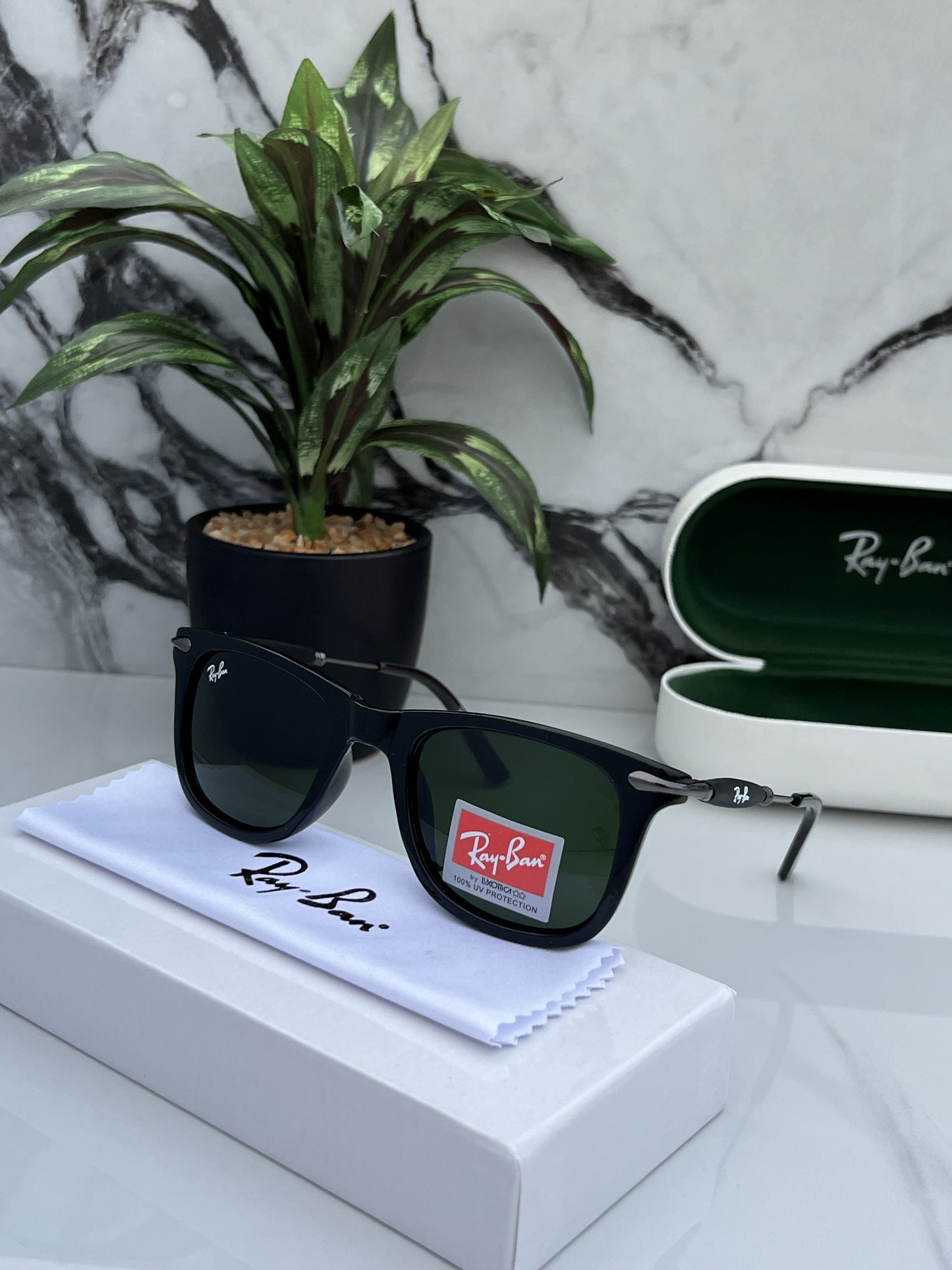 Latest Fancy All Season Special Ray Ban RB Square Trending Hot Favorite Fashionable Sunglass For Unisex.