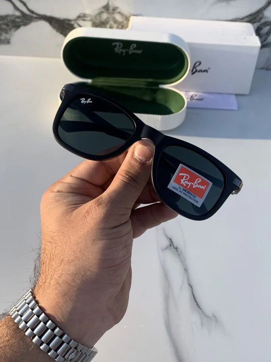 Latest Fancy All Season Special Ray Ban RB Aviator Trending Hot Favorite Fashionable Sunglass For Unisex.