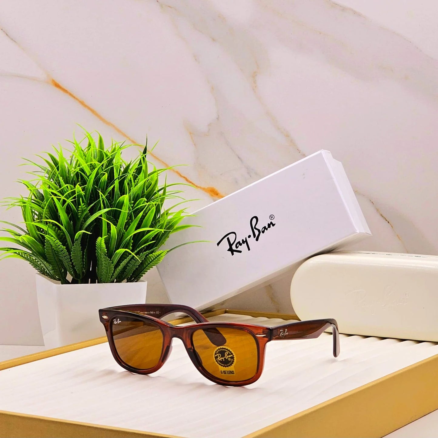 Latest Fancy All Season Special Ray Ban RB Wayfarer Trending Hot Favorite Fashionable Sunglass For Unisex.