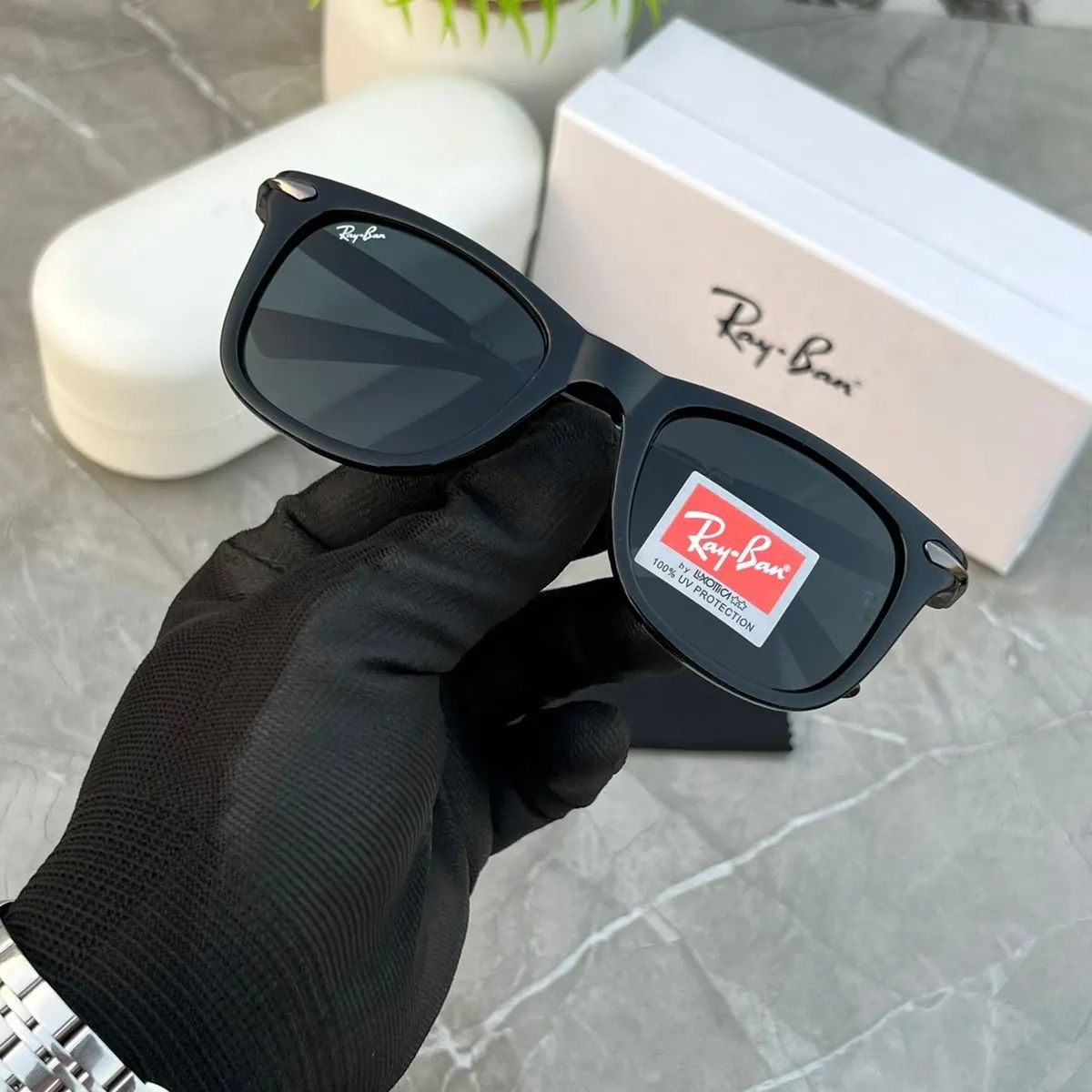 RAY-BAN New Men's Fancy Square Trendy Hot Favourite Wintage Sunglass For Unisex.