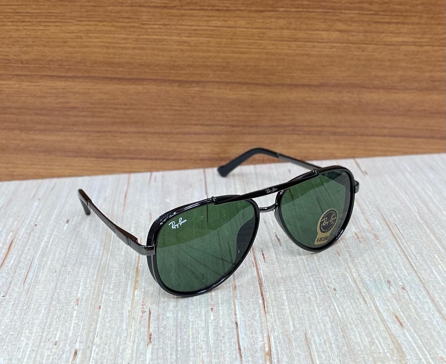 RAY-BAN New Fancy Men's Oval Side Cap Metal Frame Trendy Hot Favourite Wintage Sunglass For Unisex.