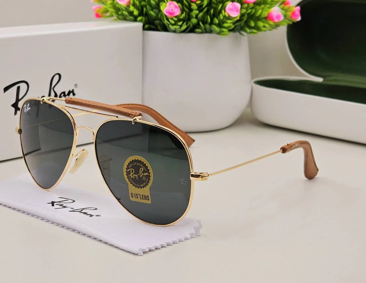Latest Fancy All Season Special Ray Ban RB Oval Trending Hot Favorite Fashionable Sunglass For Unisex.
