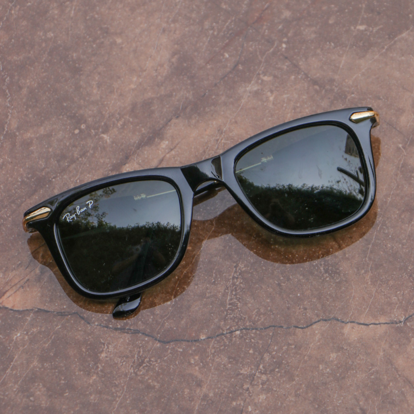 RAY-BAN New Modern Addition Green & Gold 2148 Square Sunglass For Unisex