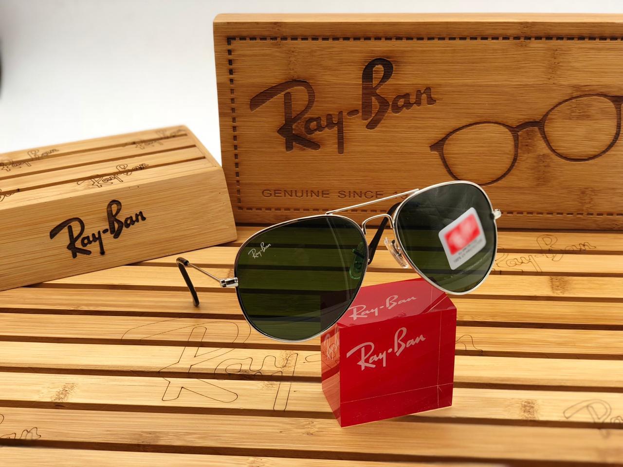 RAY-BAN Green & Silver 3026 Aviator Causal Latest Sunglass For Unisex.