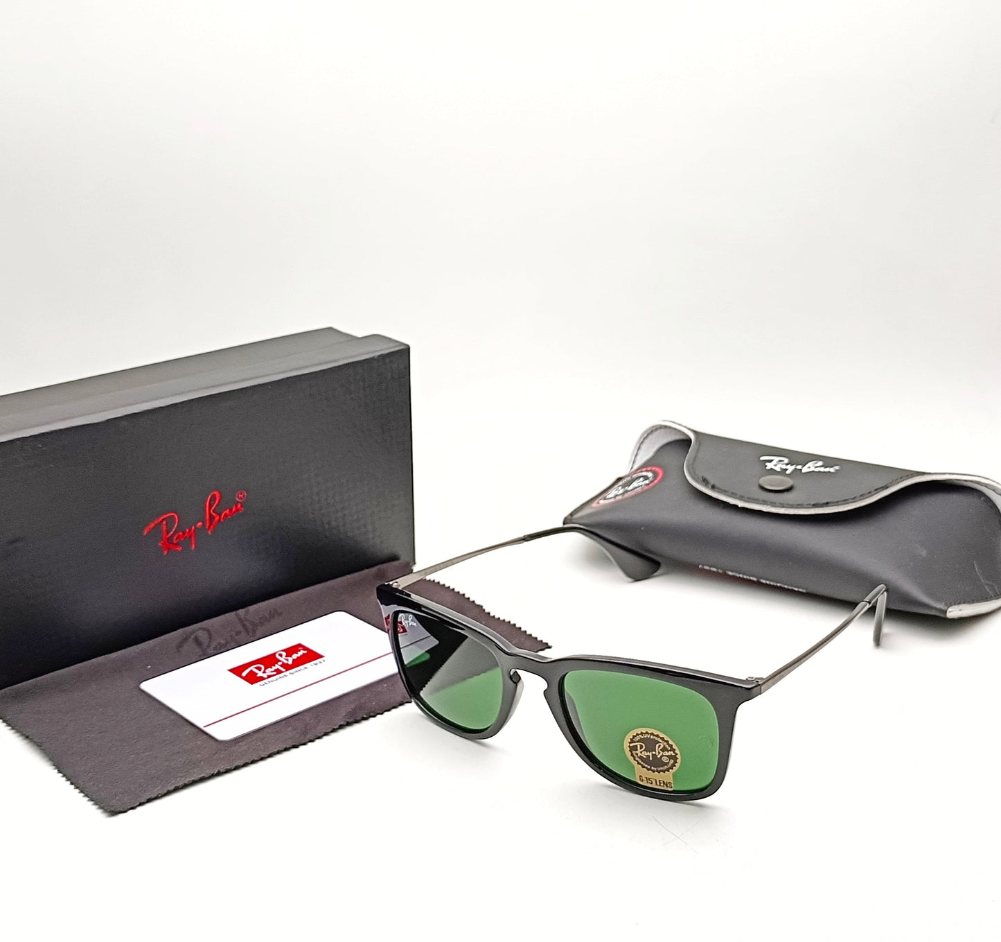RAY-BAN Green & Black 4221 Square Trendy Hot Favourite Wintage Sunglass For Unisex.