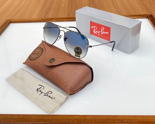RAY-BAN Blue Shade & Black 3026 Aviator Hot Favourite Wintage Sunglass For Unisex.