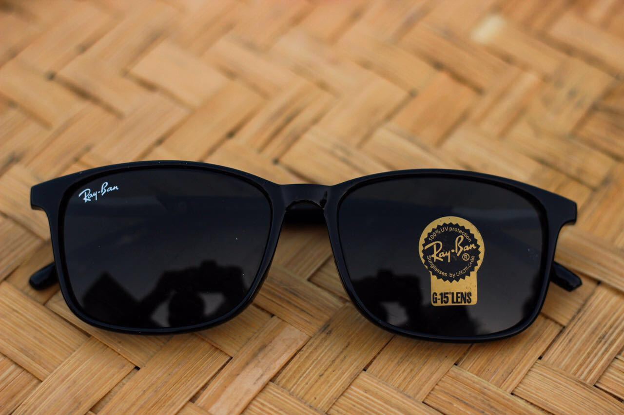 RAY-BAN Black & Black ( 4221 ) New Day-Night Men's Sunglasses.