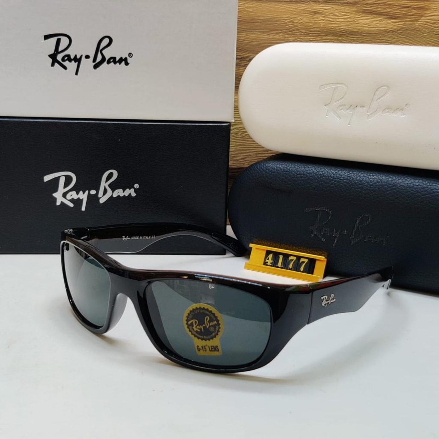 Top Trendy Hot Favorite All Season Special Vintage Ray Ban Fancy Sunglass For Daily Causal Evergreen UV Protected For Unisex.