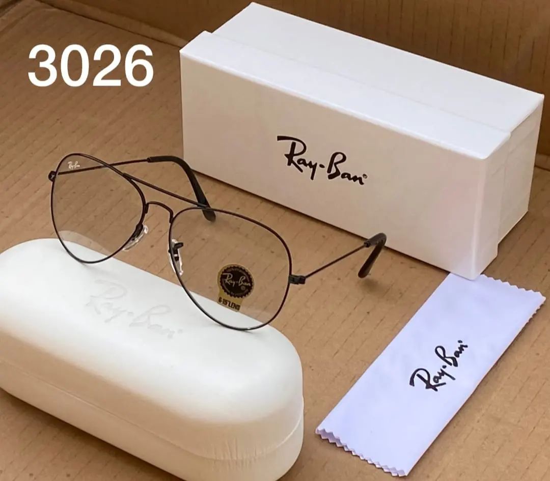 RAY-BAN New Modern Stylish Addition Shaded Blue Shade & Gold 3026 Oval Sunglass For Unisex