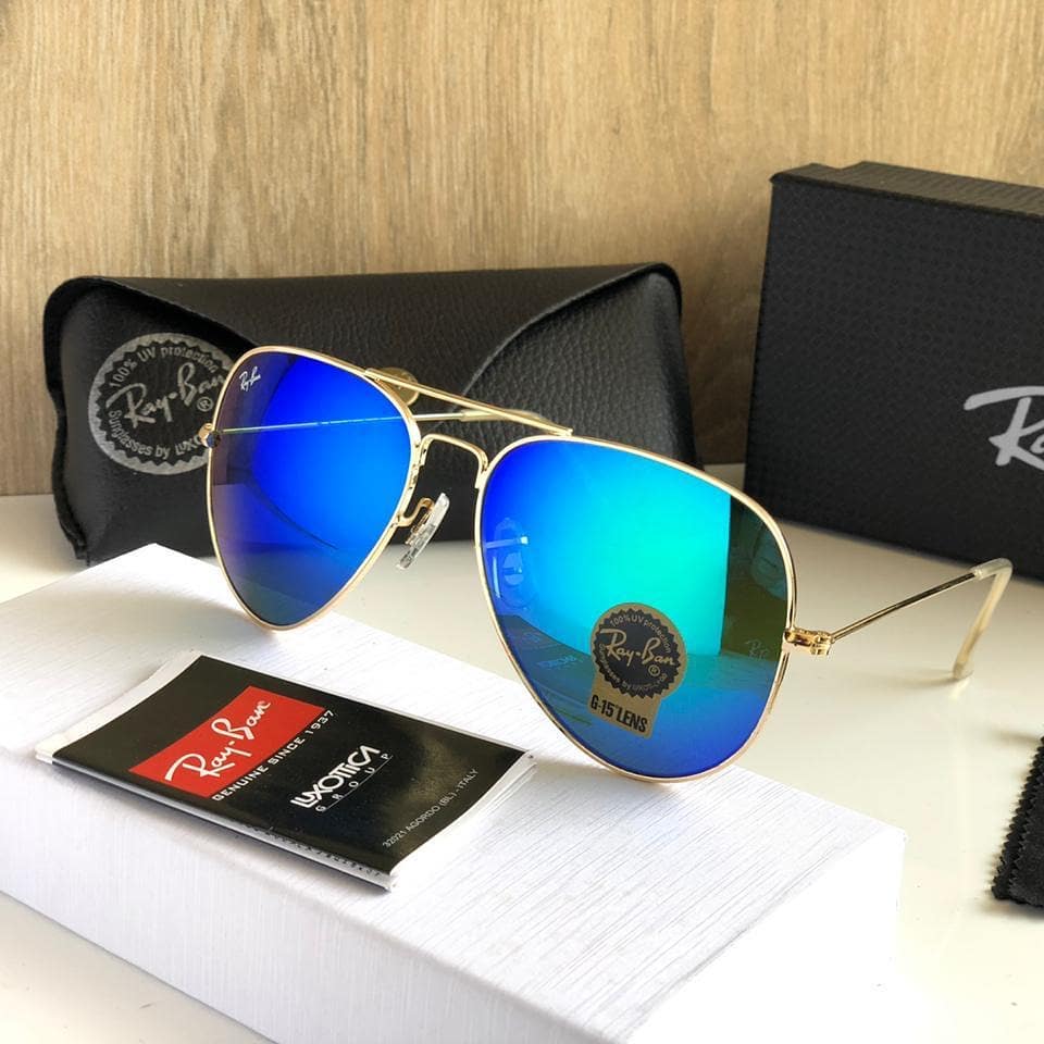 RAY-BAN Blue & Gold 3026 Aviator Causal Latest Sunglass For Unisex.